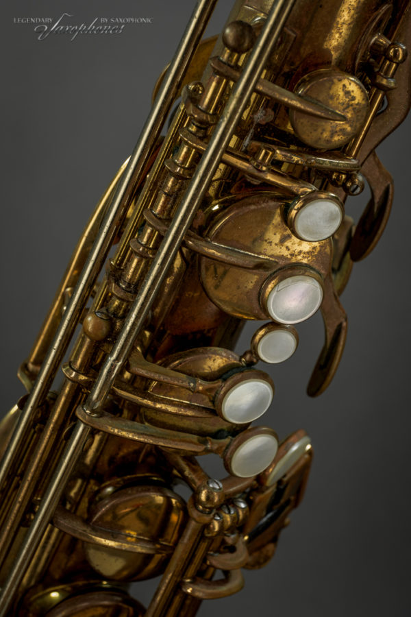 SELMER Mark VI Tenor Saxophone 1956 US version engraving Gravur 68xxx detail